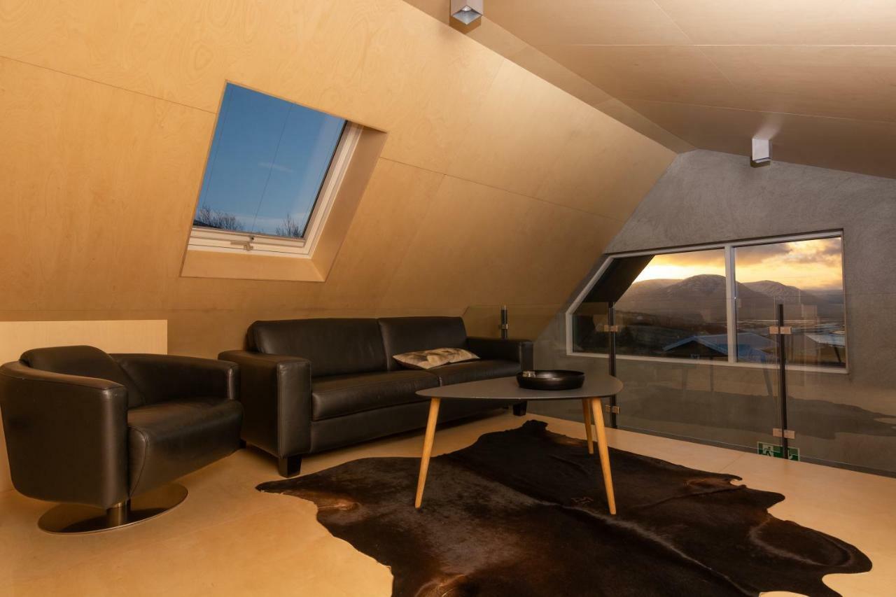 Viking Cottages & Apartments Акурейри Екстериор снимка